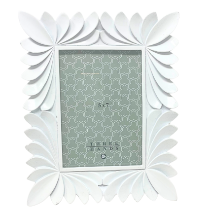 5x7 White Petal Picture Frame