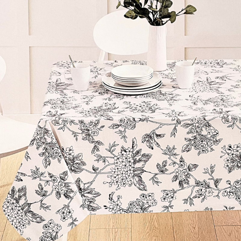 52" x 90" Floral Tablecloth