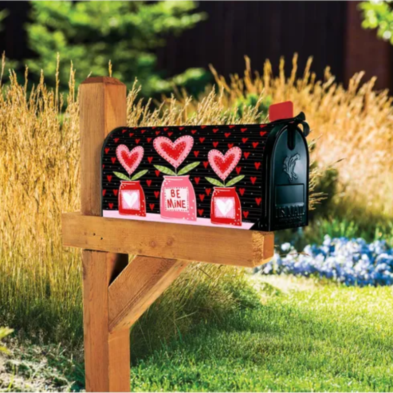 Be Mine Mailbox Cover